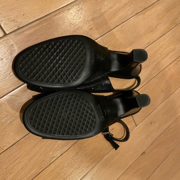 Fabulous open-toe sling-back heels - Picture 4 of 8